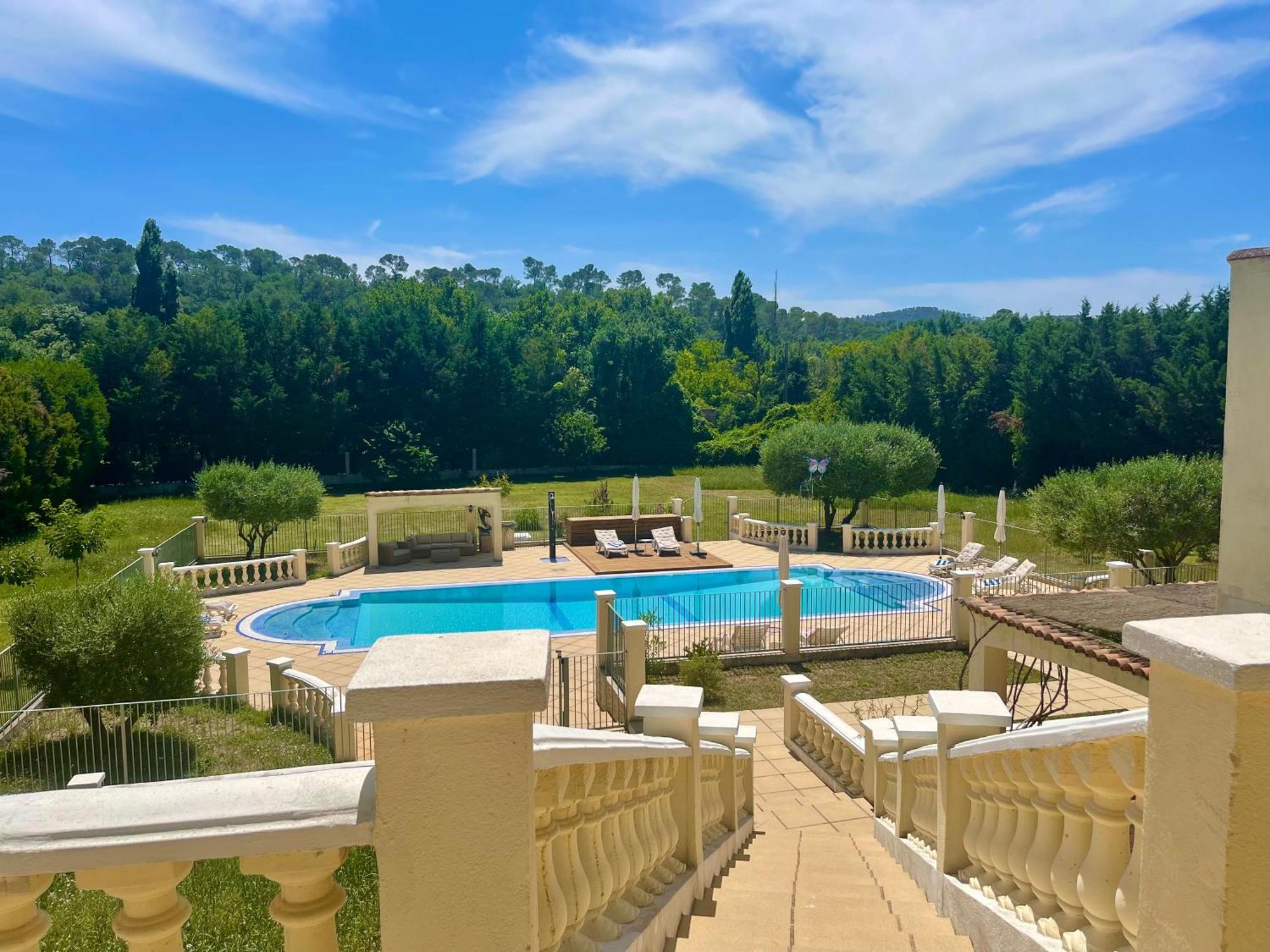 Les Terrasses De Valerian Villa Brignoles Bagian luar foto