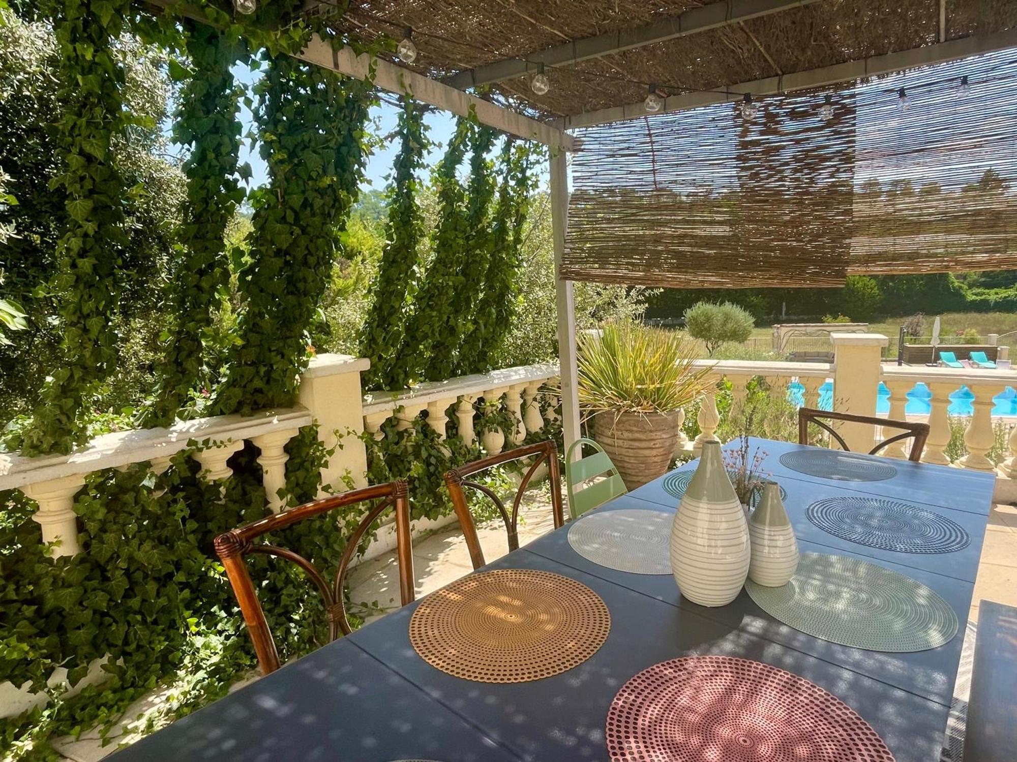 Les Terrasses De Valerian Villa Brignoles Bagian luar foto